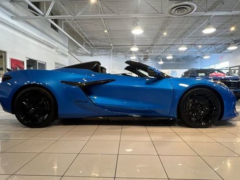 New 2025 Chevrolet Corvette Z06 w/ Battery Protection Package image 3