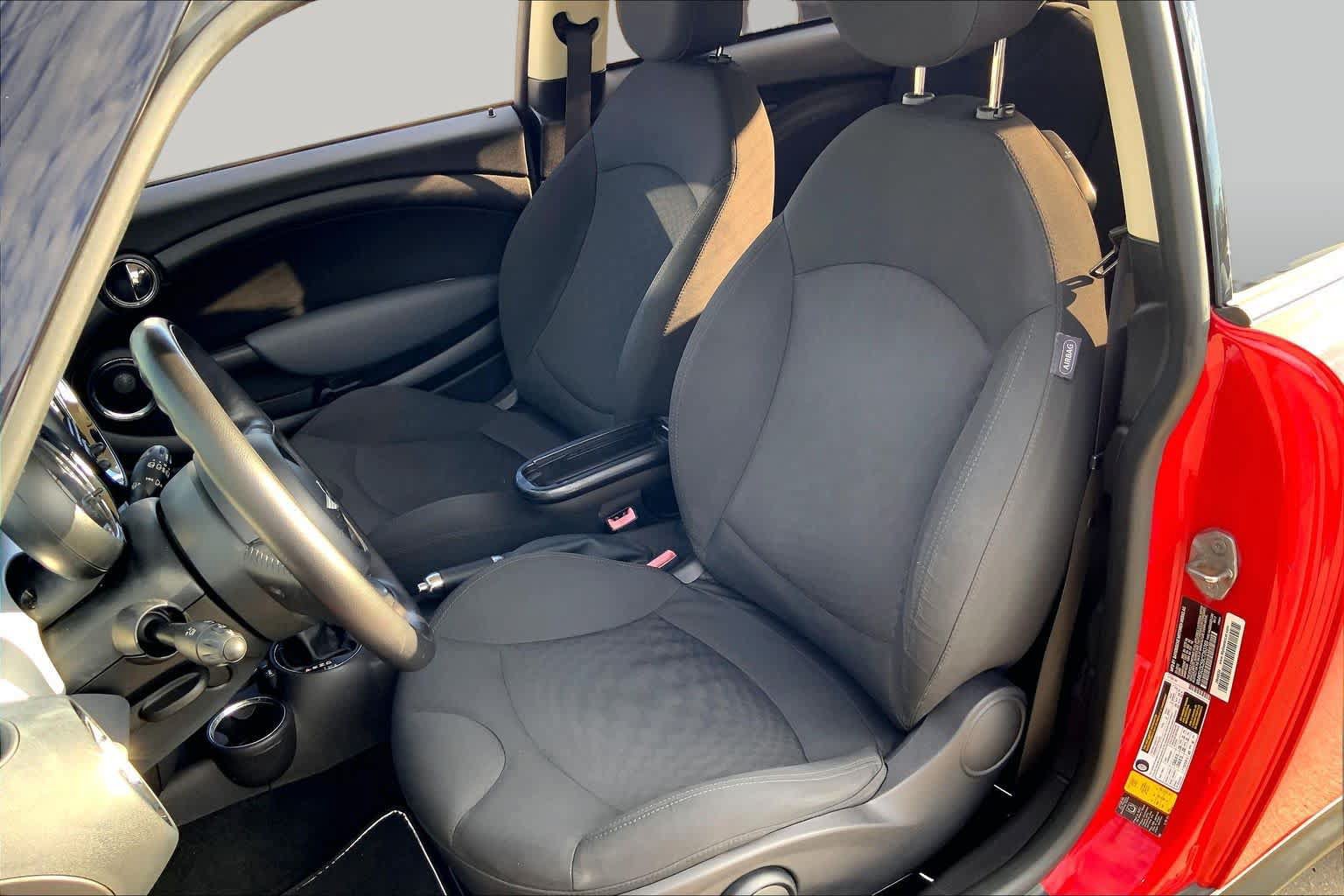 Used 2012 MINI Cooper Hardtop FWD image 7