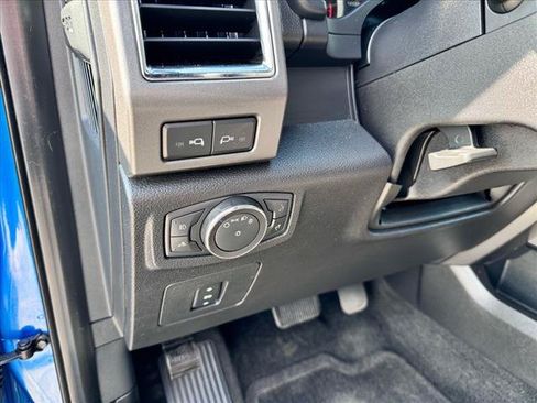 Used 2015 Ford F150 XLT w/ Equipment Group 301A Mid AWD/4WD image 8