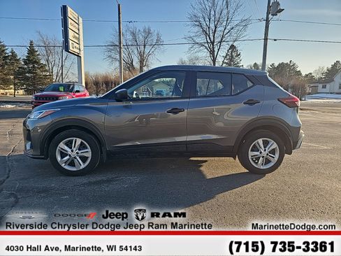 Used 2024 Nissan Kicks S image 5