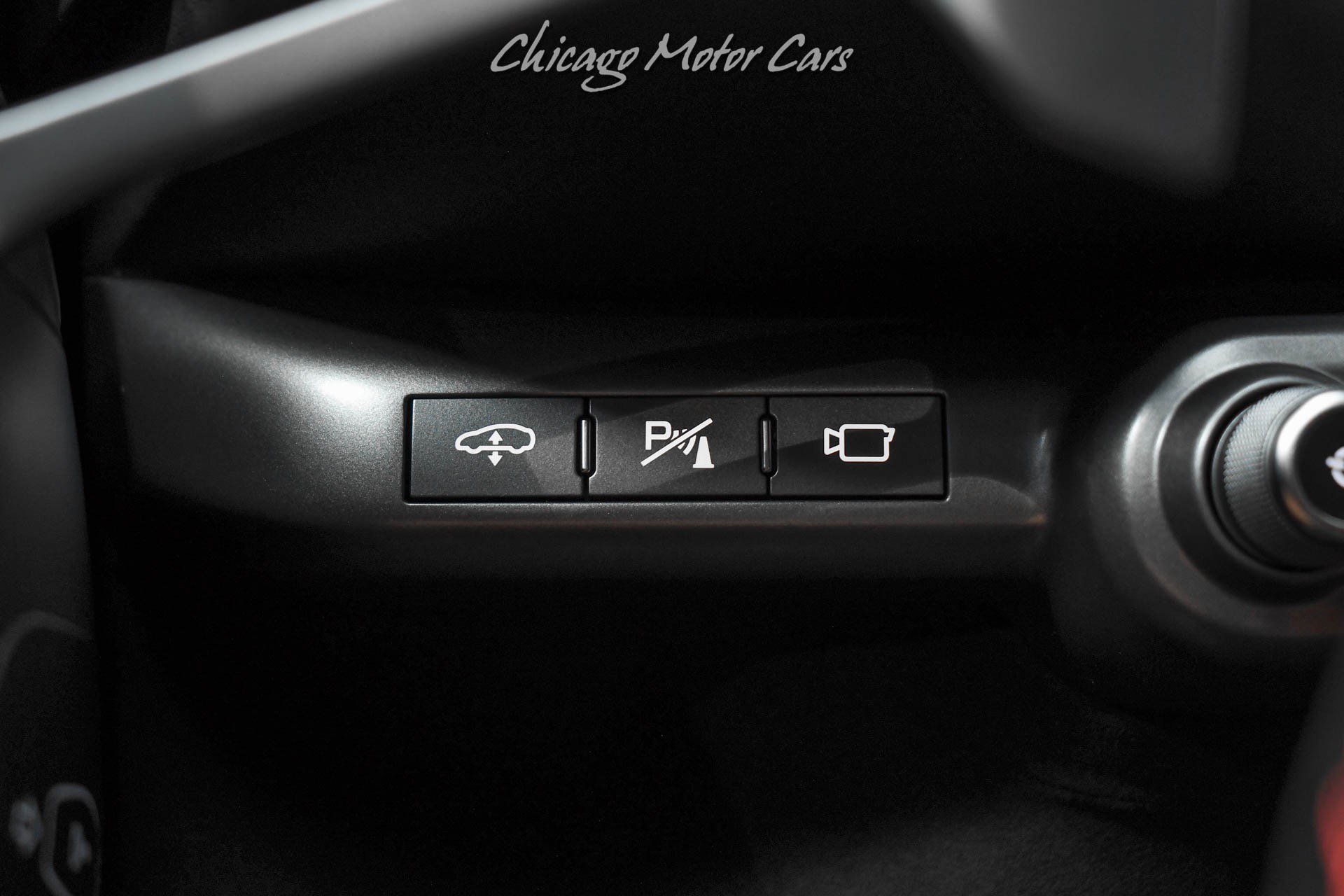 Used 2020 Ferrari 812 Superfast RWD image 16