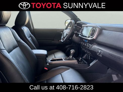 Certified 2020 Toyota Tacoma TRD Off-Road w/ TRD Premium Off Road Package AWD/4WD image 20