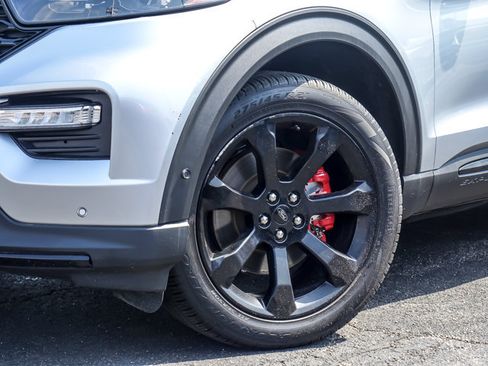 Certified 2022 Ford Explorer ST w/ Equipment Group 401A AWD/4WD image 3