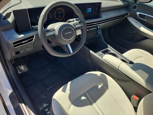 New 2025 Hyundai Sonata SEL image 14