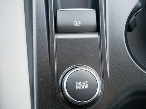 New 2026 Ford Explorer Active AWD/4WD image 26