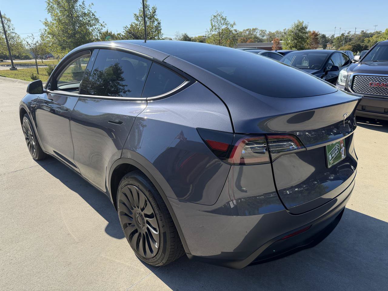 Used 2023 Tesla Model Y Long Range AWD/4WD image 5