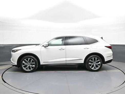 Certified 2024 Acura MDX SH-AWD w/ Technology Package image 9