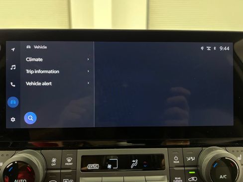 Used 2025 Toyota Grand Highlander FWD image 69