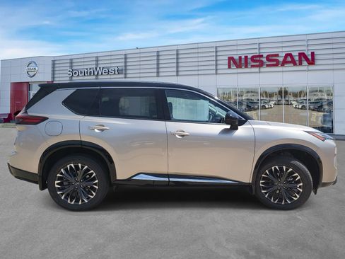 New 2026 Nissan Rogue Platinum AWD/4WD image 5