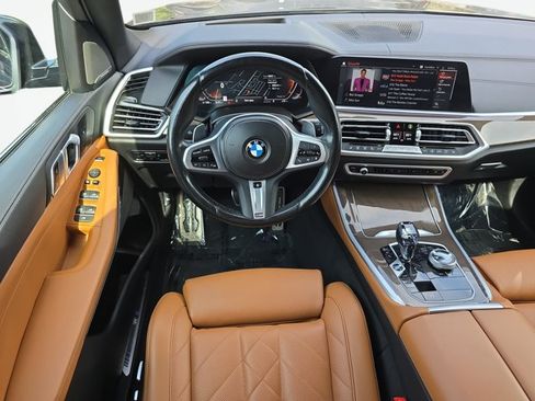 Used 2023 BMW X5 xDrive40i w/ M Sport Package AWD/4WD image 16