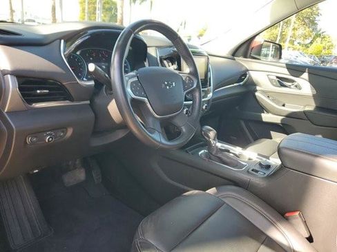 Used 2021 Chevrolet Traverse RS image 10