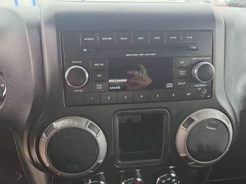 Used 2012 Jeep Wrangler Sport AWD/4WD image 20