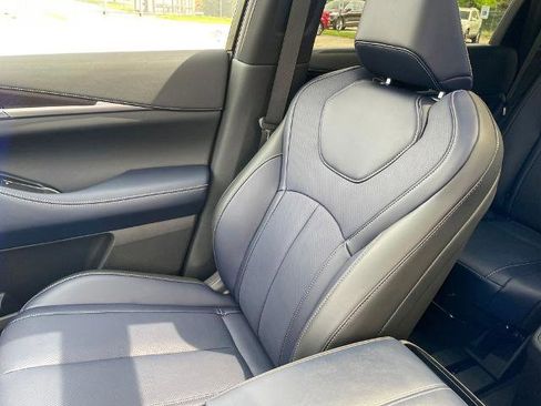 Certified 2026 INFINITI QX60 Sport w/ Dark Cargo Package image 20