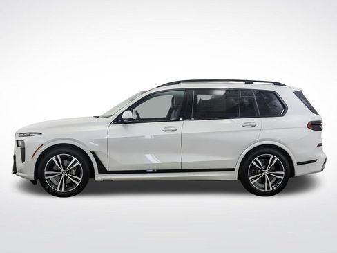 Used 2023 BMW X7 xDrive40i w/ Executive Package AWD/4WD image 2
