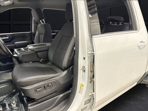 Used 2023 GMC Sierra 2500 SLE w/ Driver Alert Package I image 4