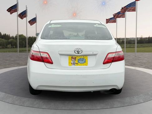 Used 2009 Toyota Camry LE image 6