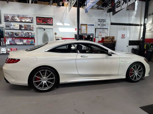 Used 2016 Mercedes-Benz S 63 AMG 4MATIC Coupe image 4