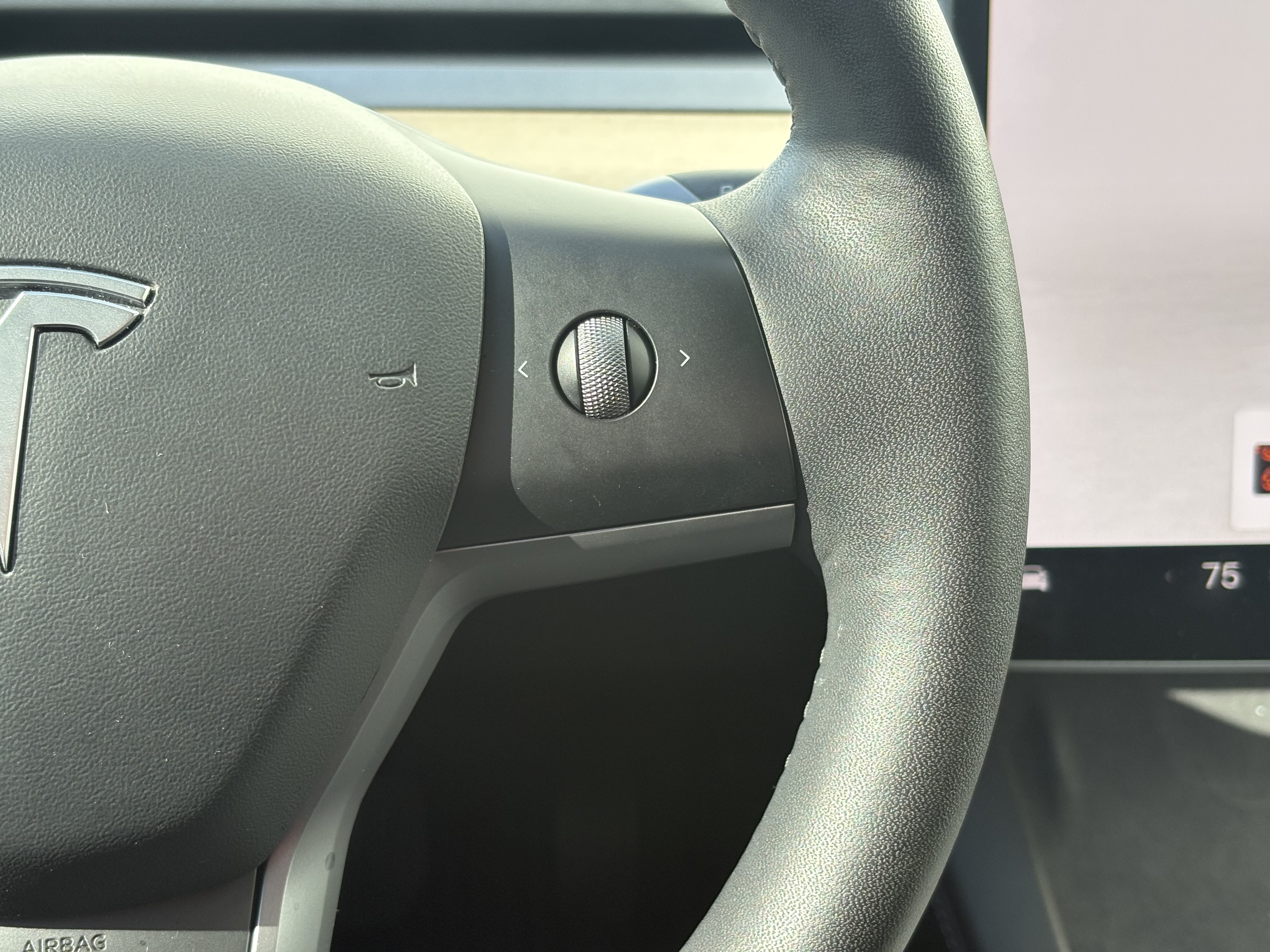 Used 2022 Tesla Model 3 RWD image 14