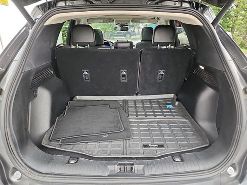 Used 2020 Ford Escape Titanium w/ Titanium Premium Package 2.0 AWD/4WD image 30