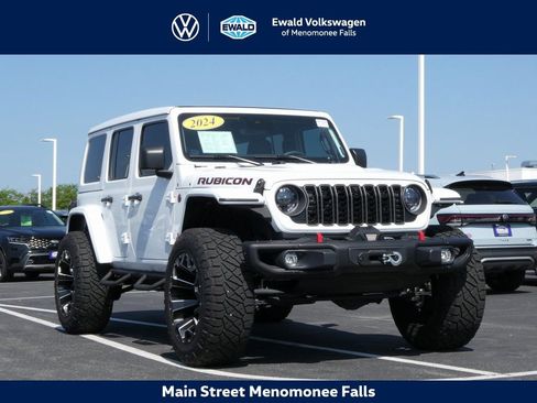 Used 2024 Jeep Wrangler Rubicon w/ XTREMEE 35" Tire Package image 1