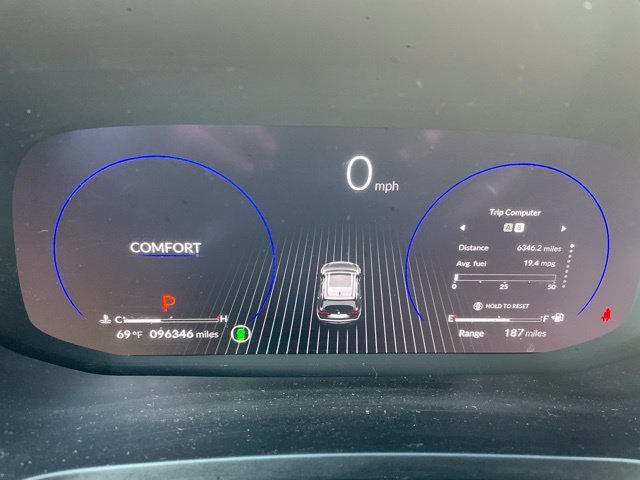 Used 2022 Acura MDX w/ Technology Package AWD/4WD image 25