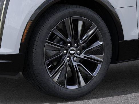 New 2026 Cadillac Lyriq Signature Sport w/ Nappa Leather Package RWD image 9