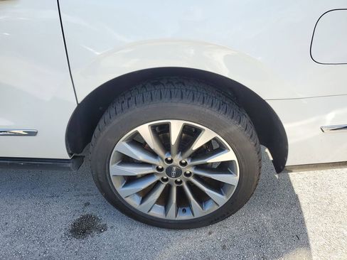 Used 2020 Lincoln Navigator L Reserve image 8