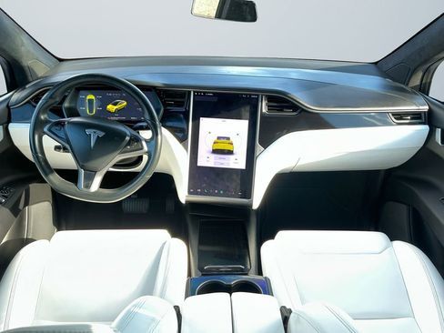 Used 2019 Tesla Model X Long Range image 12