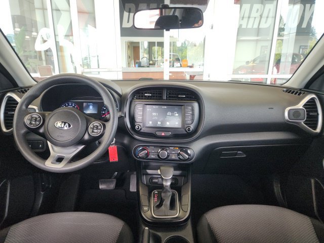 Used 2021 Kia Soul LX FWD image 18