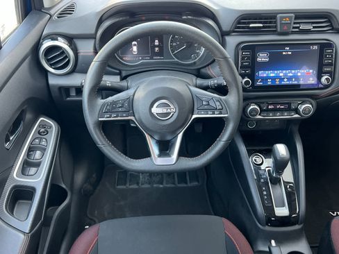 Used 2024 Nissan Versa SR image 15