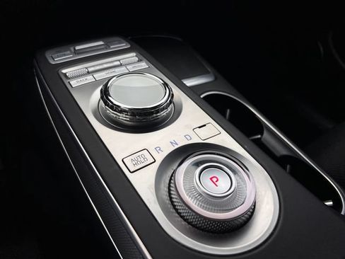 Used 2022 Genesis GV70 2.5T w/ Sport Prestige Package AWD/4WD image 28