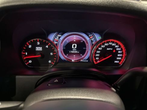 Used 2016 GMC Yukon XL Denali w/ Open Road Package image 17