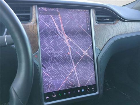 Used 2020 Tesla Model S Long Range image 13