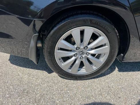 Used 2011 Honda Accord EX-L image 13