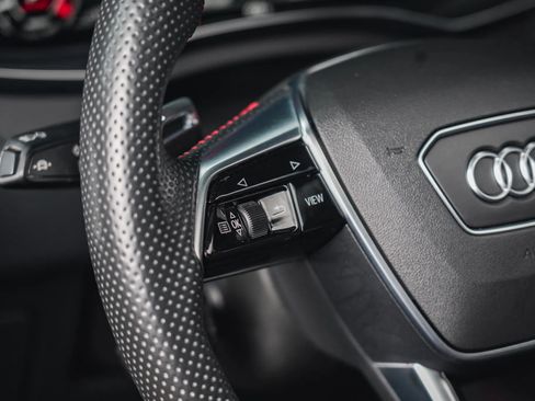 Used 2021 Audi RS 6 w/ Carbon Optic Package AWD/4WD image 32