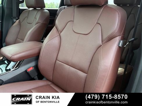 Certified 2025 Kia Telluride SX FWD image 23