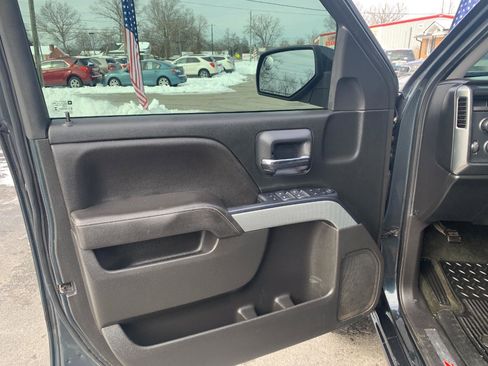 Used 2018 Chevrolet Silverado 1500 LT w/ All Star Edition AWD/4WD image 9