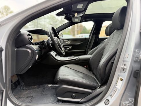Used 2021 Mercedes-Benz E 350 4MATIC Sedan image 25