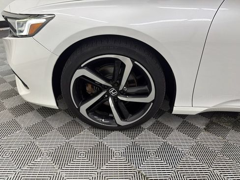 Used 2021 Honda Accord Sport image 12