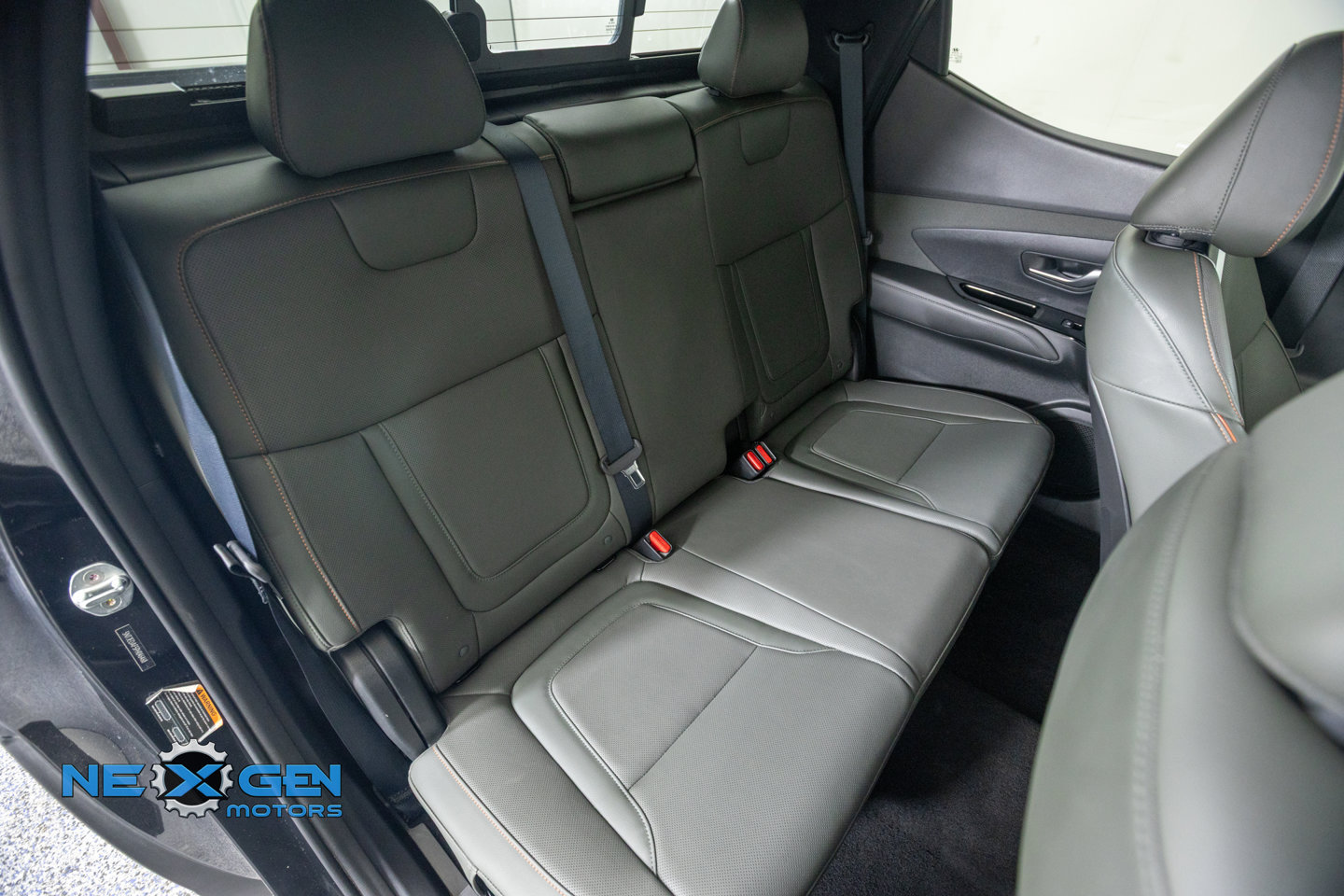 Used 2023 Hyundai Santa Cruz Limited AWD/4WD image 39