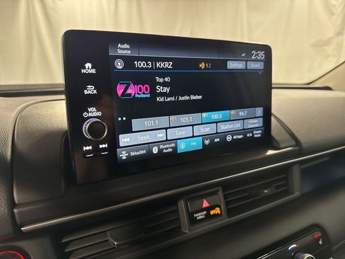 Used 2023 Honda Pilot Touring image 24