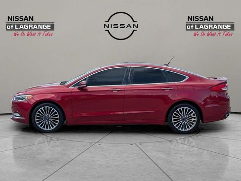 Used 2018 Ford Fusion Titanium image 13