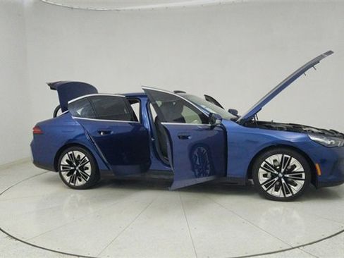 Used 2026 BMW 530i xDrive 530i xDrive image 70