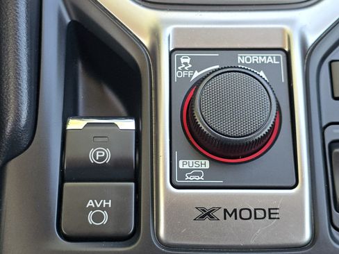 Used 2020 Subaru Forester Premium AWD/4WD image 12