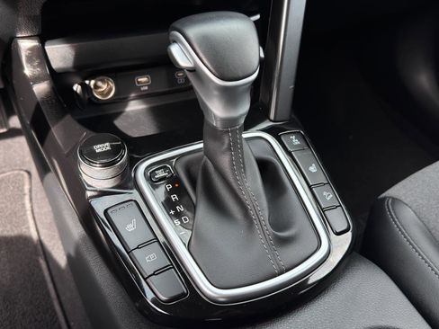 Used 2024 Kia Seltos S image 19