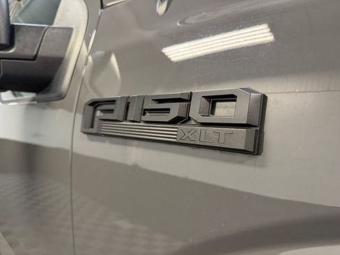 Used 2020 Ford F150 XLT w/ Equipment Group 302A Luxury AWD/4WD image 40