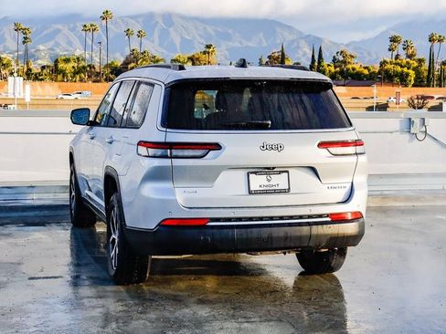 Used 2024 Jeep Grand Cherokee L Limited w/ Luxury Tech Group II image 7