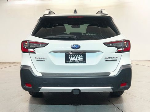 Used 2023 Subaru Outback Touring XT AWD/4WD image 5