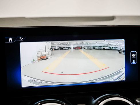 Certified 2026 Mercedes-Benz GLA 250 image 22