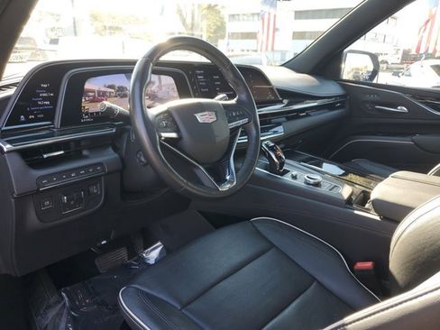 Used 2022 Cadillac Escalade Sport w/ Touring Package image 21